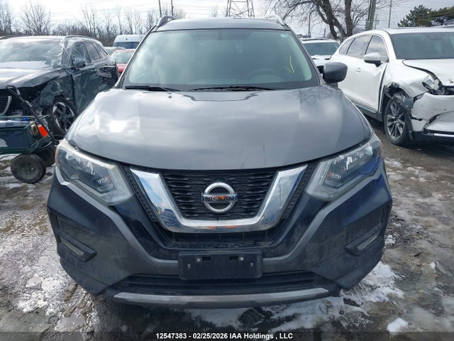 5N1AT2MV0HC801708 Nissan Rogue