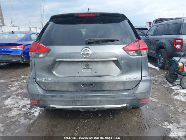 5N1AT2MV0HC801708 Nissan Rogue