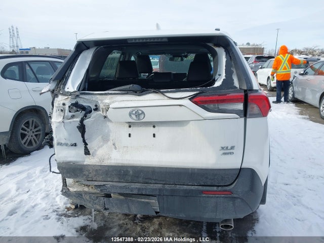 Aukcja sprzedaży 2021 Toyota Rav4, vin: 2T3R1RFV9MC156813, numer aukcji: 12547388