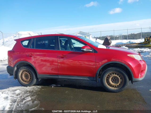 12547390 :رقم المزاد ، 2T3BFREV5FW239709 vin ، 2015 Toyota Rav4 Le مزاد بيع