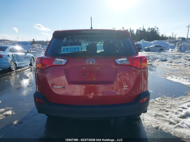 12547390 :رقم المزاد ، 2T3BFREV5FW239709 vin ، 2015 Toyota Rav4 Le مزاد بيع