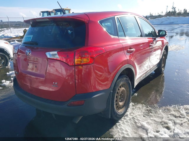 12547390 :رقم المزاد ، 2T3BFREV5FW239709 vin ، 2015 Toyota Rav4 Le مزاد بيع