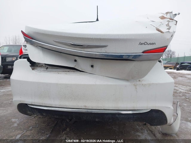 2013 Chrysler 200 Touring მანქანა იყიდება აუქციონზე, vin: 1C3CCBBB1DN691986, აუქციონის ნომერი: 12547409
