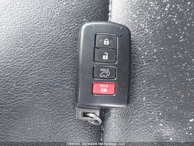 Toyota RAV4 SE 2018 2T3JFREV1JW795147 Image 11