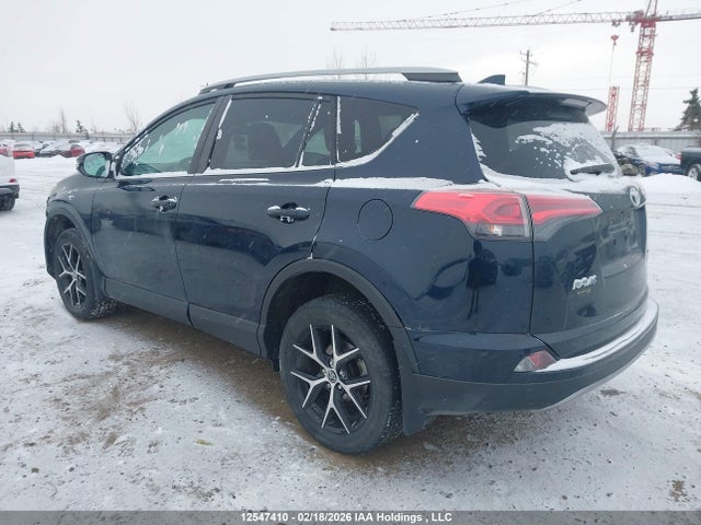 Toyota RAV4 SE 2018 2T3JFREV1JW795147 Image 3