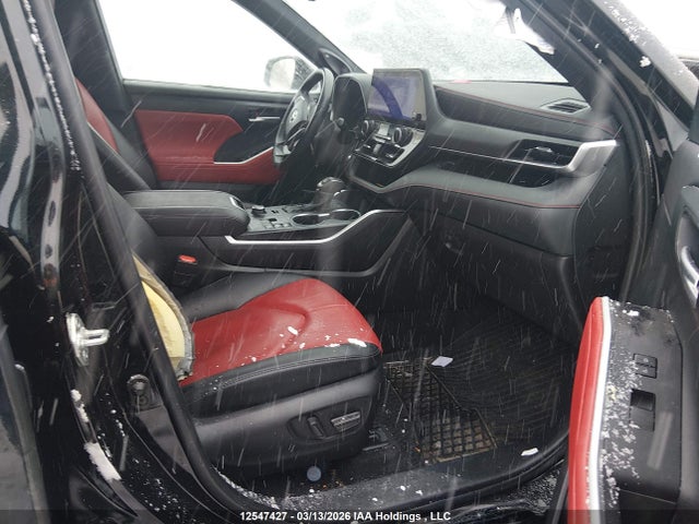 5TDKDRBH8RS573601 Toyota Highlander Xse