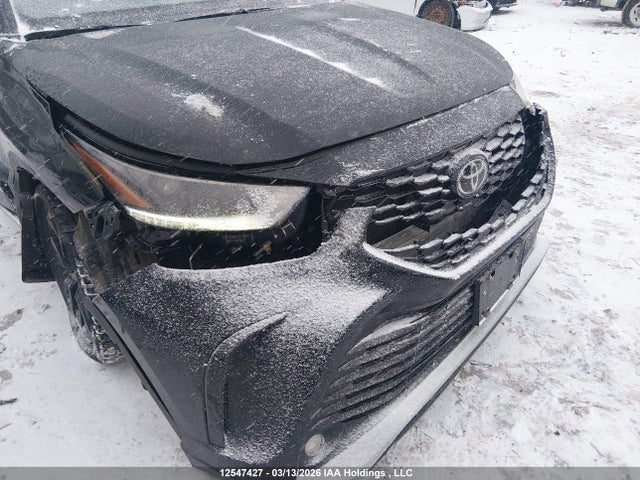 5TDKDRBH8RS573601 Toyota Highlander Xse