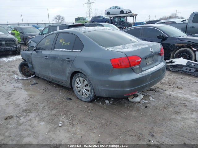 3VWDL7AJ3EM266428 Volkswagen Jetta