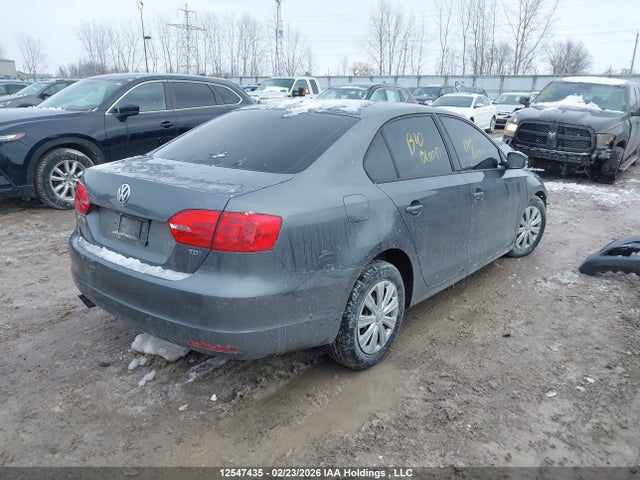 3VWDL7AJ3EM266428 Volkswagen Jetta