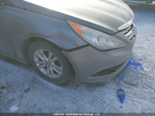 Hyundai SONATA GLS 2014 5NPEB4AC5EH861815 Image 17