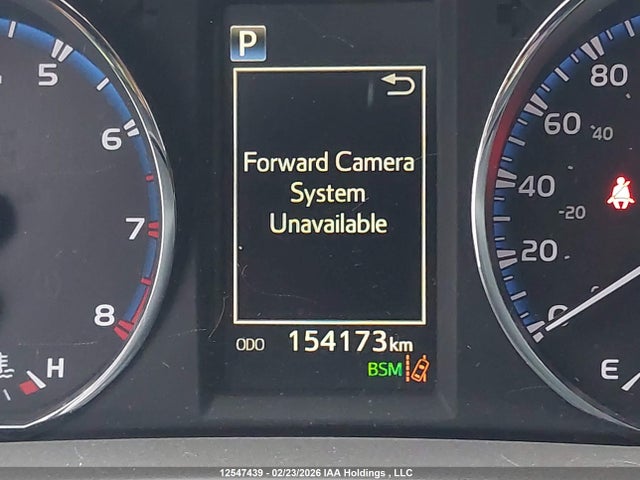 2T3RFREV2JW772785 Toyota Rav4 Adventure/xle