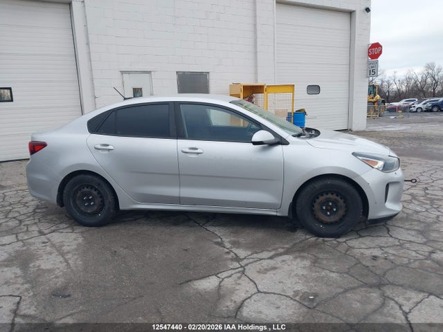 3KPA24AB6JE113207 KIA Rio Lx/lx+