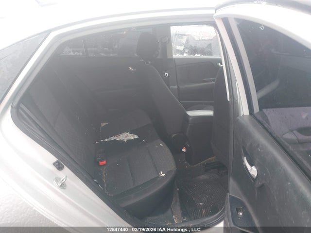 3KPA24AB6JE113207 KIA Rio Lx/lx+