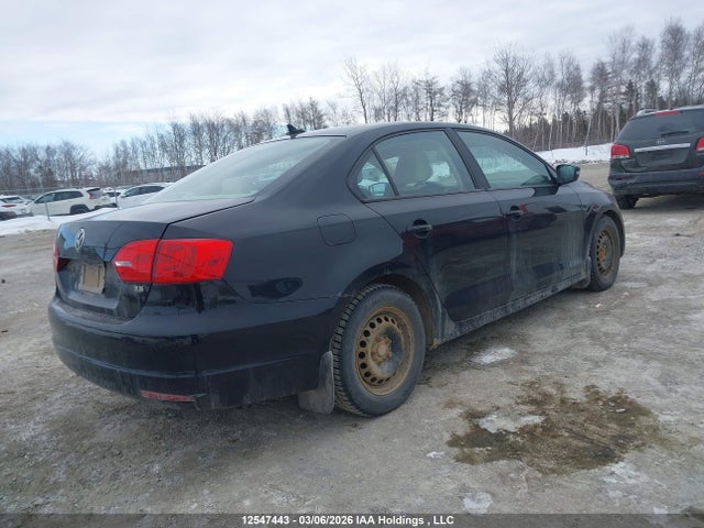 12547443 :رقم المزاد ، 3VWBX7AJ6DM435965 vin ، 2013 Volkswagen Jetta Se مزاد بيع