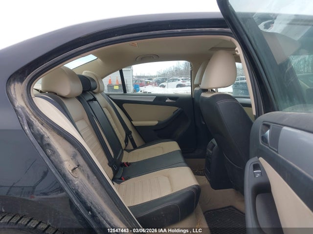 12547443 :رقم المزاد ، 3VWBX7AJ6DM435965 vin ، 2013 Volkswagen Jetta Se مزاد بيع
