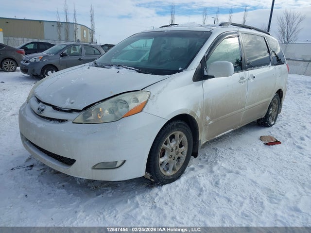 2006 Toyota Sienna Xle V6 მანქანა იყიდება აუქციონზე, vin: 5TDZA22C46S429400, აუქციონის ნომერი: 12547454