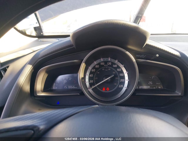 JM1DKDB73G0130944 Mazda CX-3