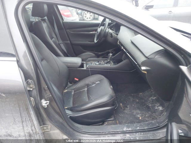 JM1BPBMMXK1130295 Mazda 3 Preferred