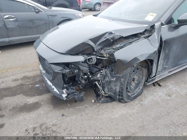 JM1BPBMMXK1130295 Mazda 3 Preferred