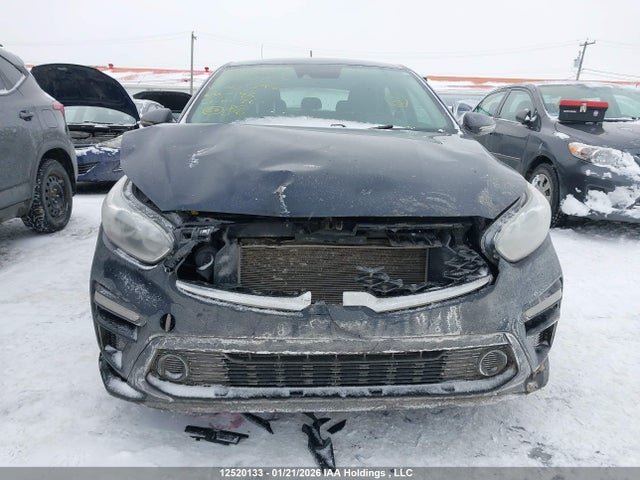 KNAF55AC1M5126892 KIA Forte5 Ex