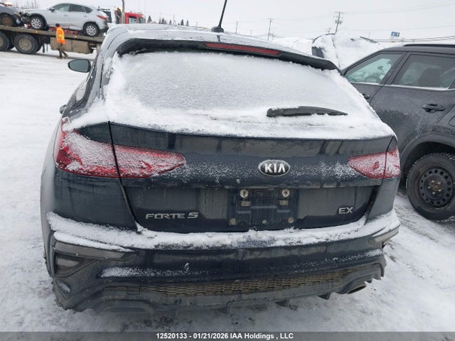 KNAF55AC1M5126892 KIA Forte5 Ex