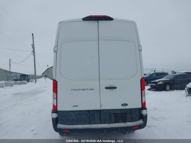 1FTBR2X87NKA33448 Ford Transit T-250