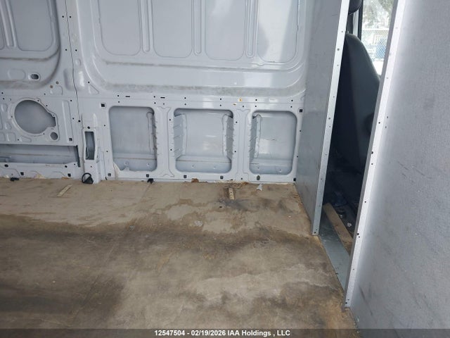 1FTBR2X87NKA33448 Ford Transit T-250