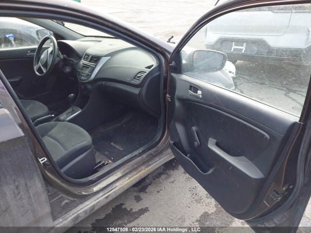 KMHCT5AE0FU230985 Hyundai ACCENT GS