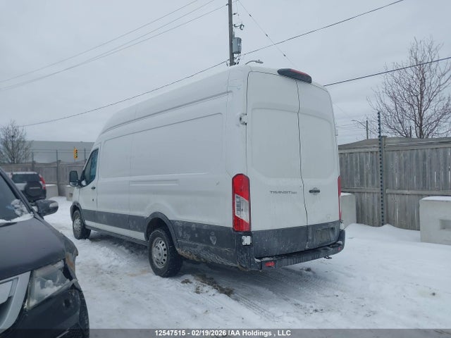 1FTBR3U80NKA25945 Ford Transit T-250