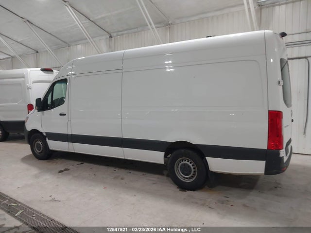 W1W4DCHY6NP448103 Mercedes-Benz Sprinter 2500