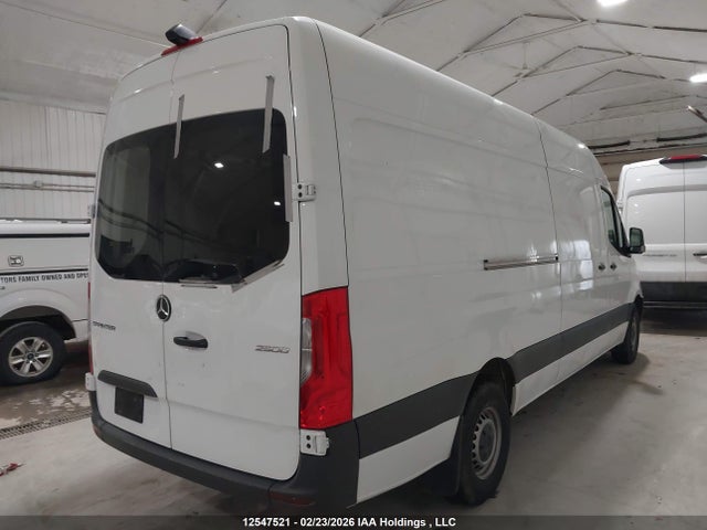 W1W4DCHY6NP448103 Mercedes-Benz Sprinter 2500