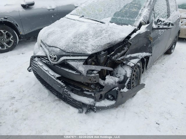 VNKKTUD37GA070778 Toyota Yaris Se