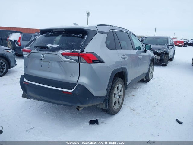 12547573 :رقم المزاد ، 2T3B1RFV1MC213958 vin ، 2021 Toyota Rav4 Le مزاد بيع