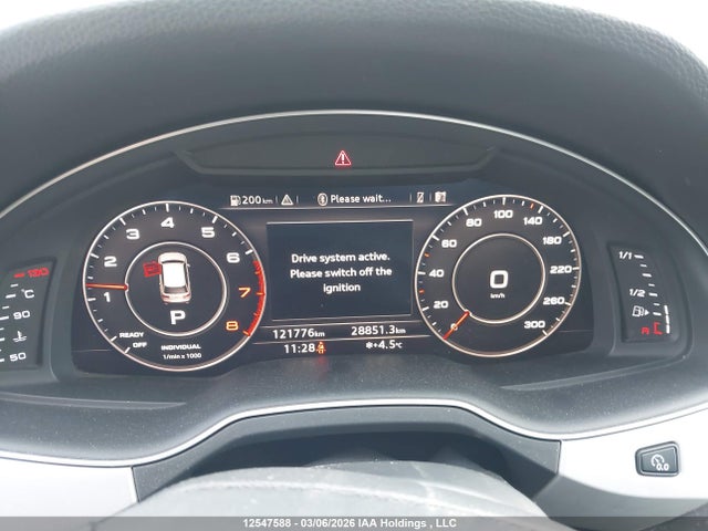 WA1WAAF75JD016586 Audi Q7 3.0t Technik