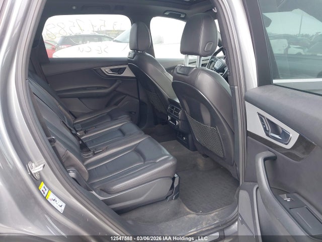 WA1WAAF75JD016586 Audi Q7 3.0t Technik