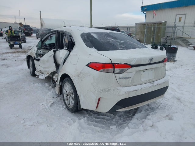 Toyota COROLLA LE 2021 5YFBPMBEXMP195282 Image 3