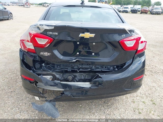 2018 Chevrolet Cruze Lt მანქანა იყიდება აუქციონზე, vin: 1G1BE5SM7J7212645, აუქციონის ნომერი: 12547608