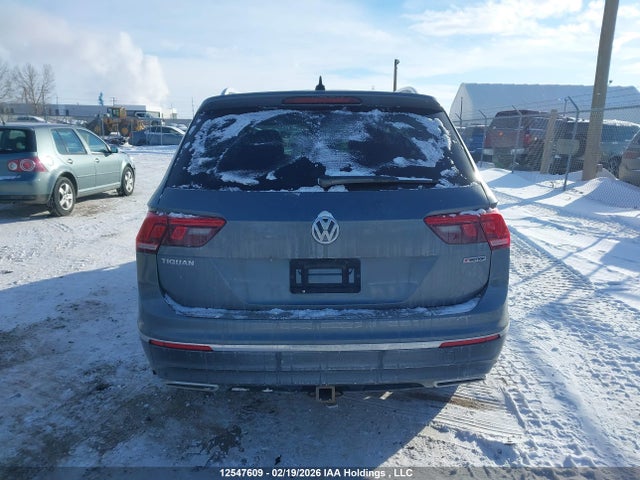 3VV4B7AX2MM143942 Volkswagen Tiguan Sel Premium R-line