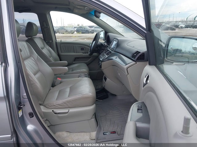 12547662 :رقم المزاد ، 5FNRL38876B063780 vin ، 2006 Honda Odyssey Touring مزاد بيع