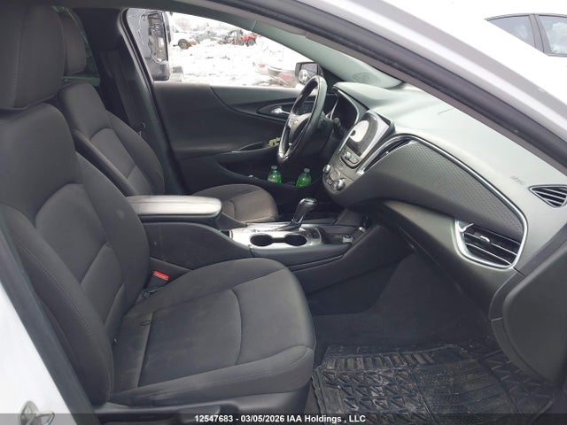 1G1ZD5ST7JF222638 Chevrolet Malibu
