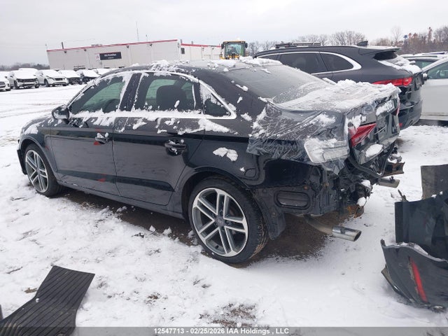 12547713 :رقم المزاد ، WAUE8GFF2J1071602 vin ، 2018 Audi A3 2.0t Progressiv مزاد بيع