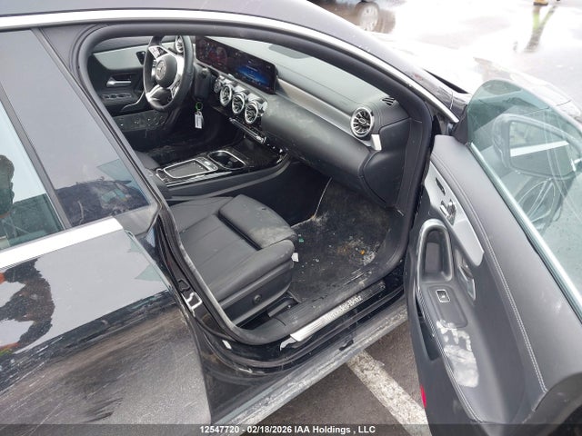 W1K5J4HB2SN522768 Mercedes-Benz CLA 250 4MATIC