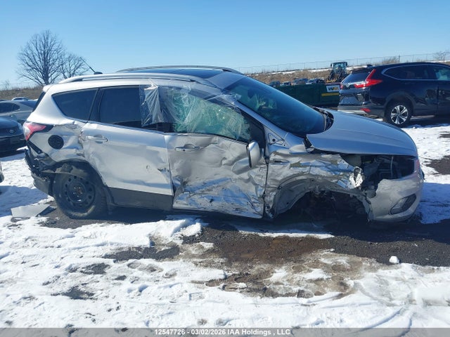 Aukcja sprzedaży 2017 Ford Escape, vin: 1FMCU9J92HUD21749, numer aukcji: 12547726