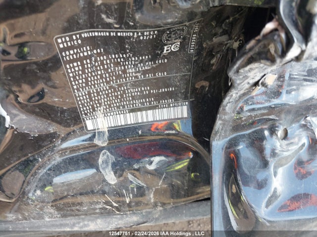3VV4B7AX3MM086425 Volkswagen Tiguan Sel Premium R-line