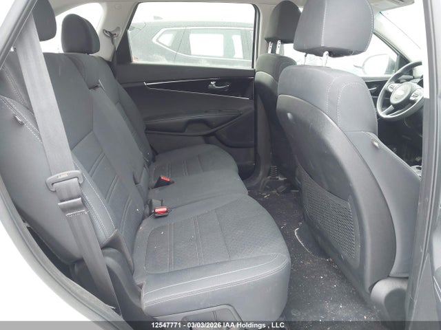 5XYPGDA33JG366492 KIA Sorento Lx/l