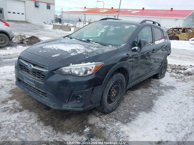 Subaru Crosstrek 2018 JF2GTAAC5JG316587 Image 2
