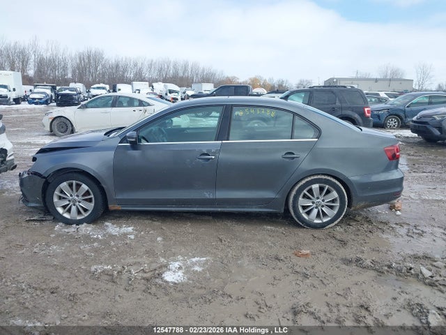 3VW267AJ6GM307961 Volkswagen JETTA S
