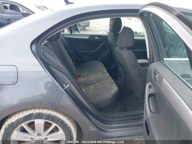 3VW267AJ6GM307961 Volkswagen JETTA S
