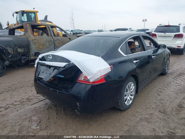 Продажа на аукционе авто 2013 Nissan Altima, vin: 1N4AL3AP5DN483122, номер лота: 12547789