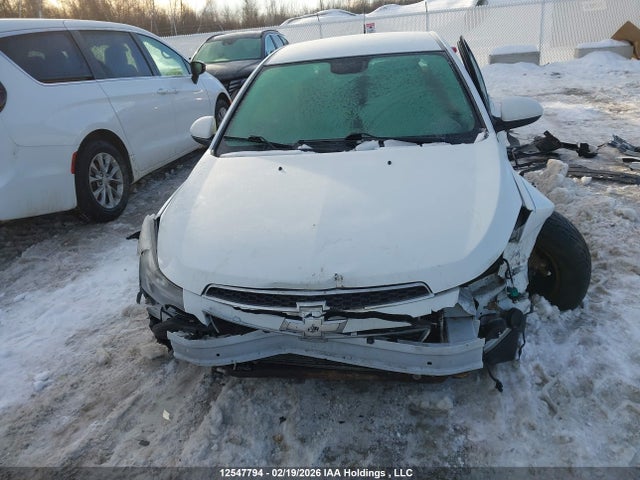 1G1PC5SB8E7176416 Chevrolet CRUZE LT